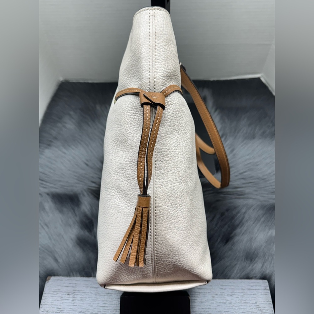 Coach Andy Horse & Carriage Tote - Picture 4 of 13